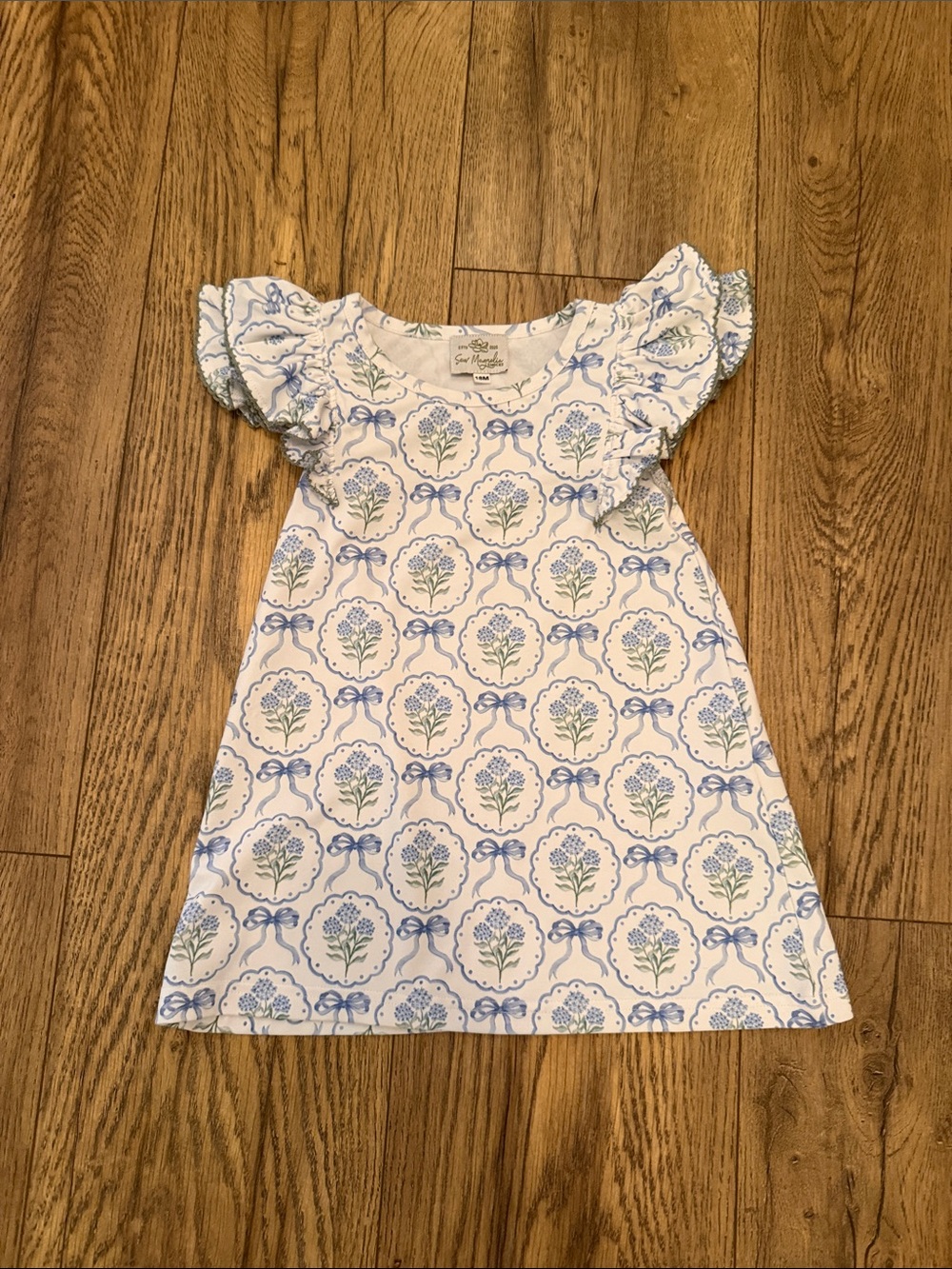 Sew Magnolia Smocks dress